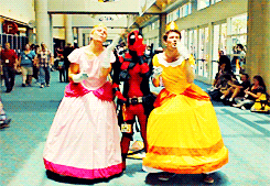 Collection of Deadpool Vs. Comic-Con gifs is the best thing ever