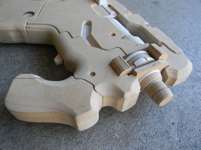 Man Builds a Real Mass Effect Gun, it's Used by the Real Samara