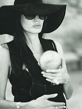 Angelina Jolie In W: Nauseatingly Normal