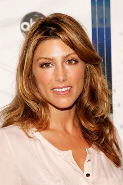 Jennifer Esposito To Play Subjugated Second-Fiddle To Val Kilmer's Hero