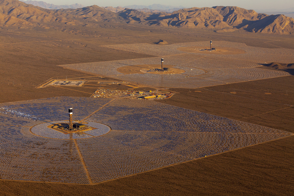The World's Largest Solar Plant Started Creating Electricity Today
