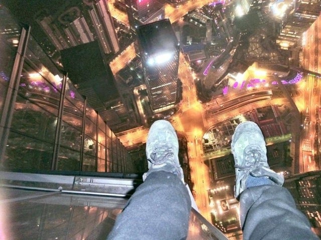 Two Chinese Guys Copied That Insane Shanghai Tower Climb