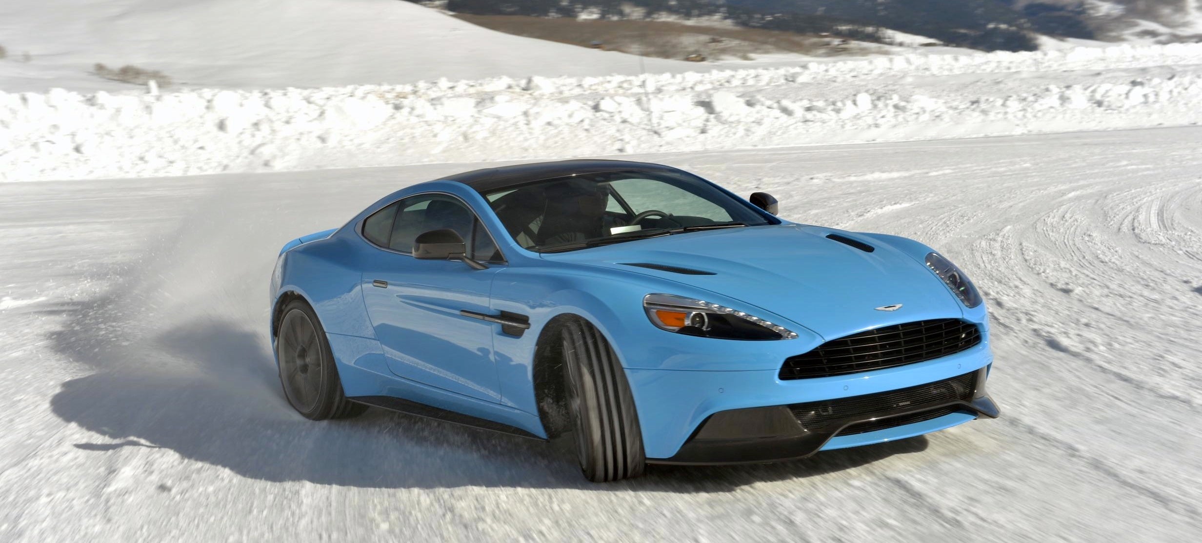 Aston martin clase de hielo