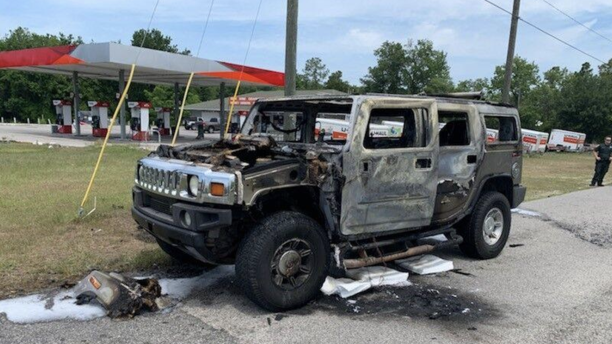 Florida Driver Packs Hummer With Gas Cans And Also Fire 1 Florida Driver Packs Hummer With Gas Cans And Also Fire
