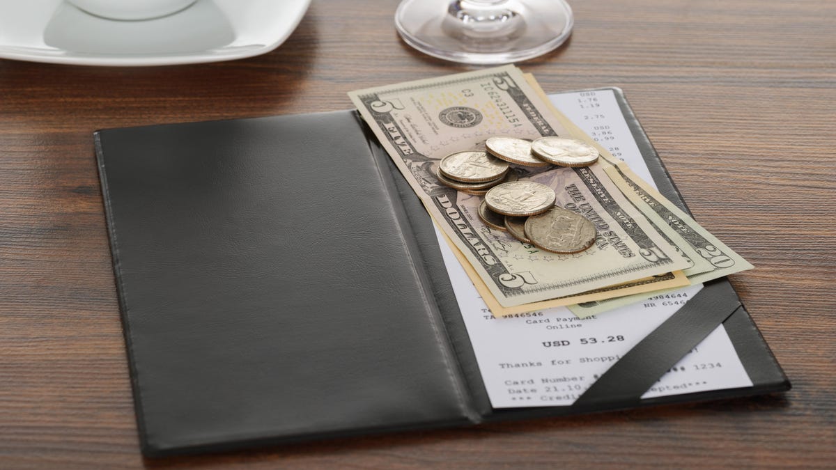 Use these apps to seamlessly split your restaurant invoices Use these apps to seamlessly split your restaurant invoices