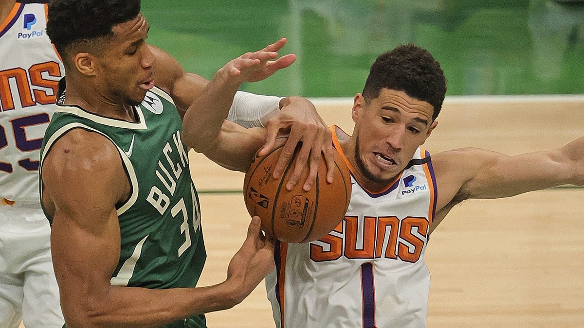 Devin Booker must find same grit, efficiency he had against Clippers 1 Devin Booker must find same grit, efficiency he had against Clippers