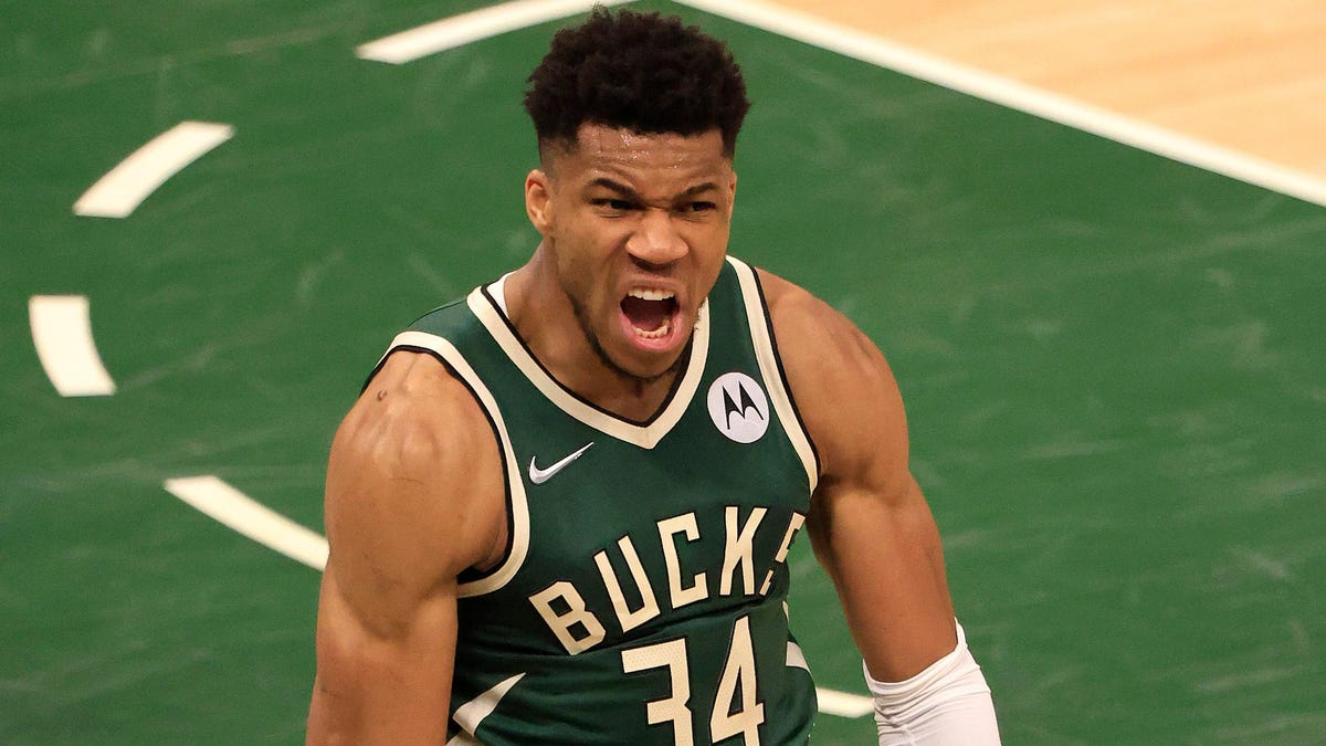 Giannis is the Shaq of this era 1 Giannis is the Shaq of this era