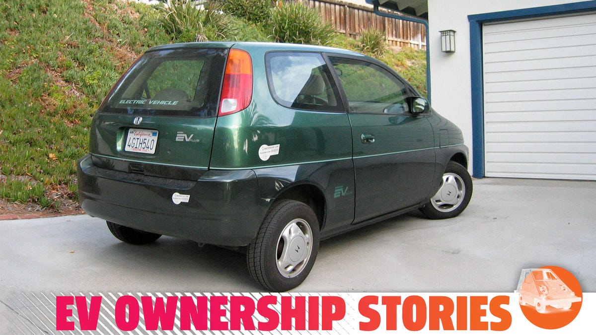 This Guy's One Garage Will Take You Through The History Of Modern EVs 1 This Guy's One Garage Will Take You Through The History Of Modern EVs