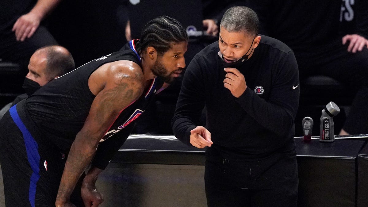 Paul George has chance, and not by choice, to lead a team to new heights 1 Paul George has chance, and not by choice, to lead a team to new heights