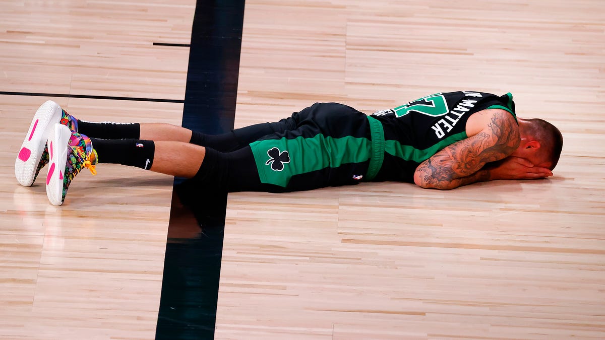 Let's Enjoy the Celtics' Implosion. Plus, the Yankees Continue Hitting Homers Like Crazy - Let's Enjoy the Celtics' Implosion. Plus, the Yankees Continue Hitting Homers Like Crazy