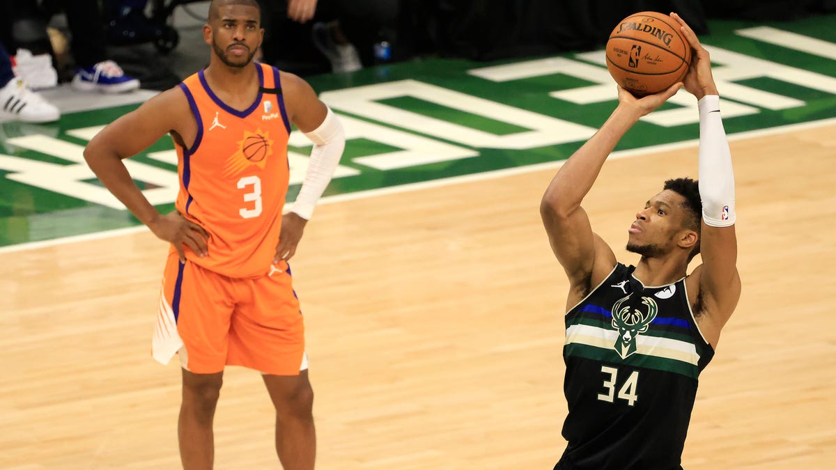 Spare me the clickbait: CP3's Finals fate is a reminder that winning a championship is very freaking hard 1 Spare me the clickbait: CP3's Finals fate is a reminder that winning a championship is very freaking hard