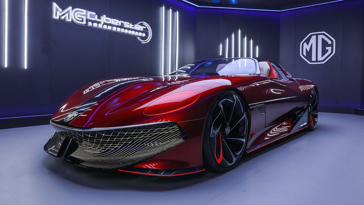 MG Cyberster's Production Has Been 'Crowdfunded' If You Can Call It That 1 MG Cyberster's Production Has Been 'Crowdfunded' If You Can Call It That