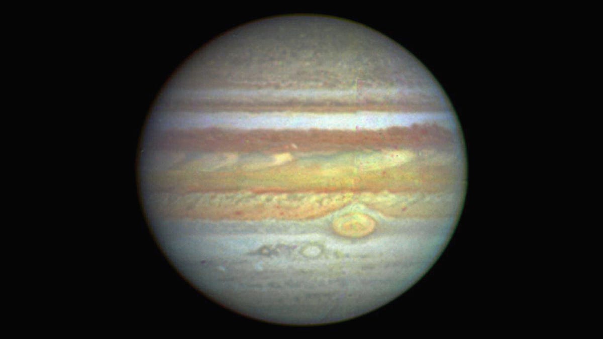 Юпитер в телескоп 300 крат