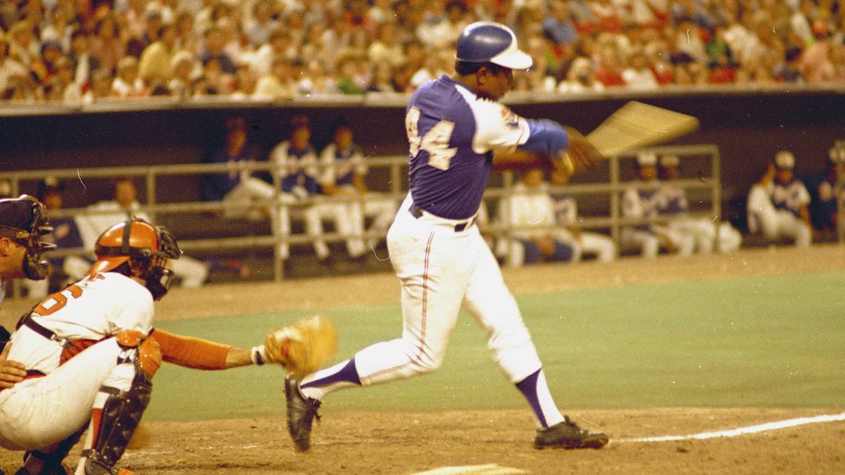 SEE IT: Hammerin’ Hank’s career highlights live forever on video for those of us who never got to witness his greatness - SEE IT: Hammerin’ Hank’s career highlights live forever on video for those of us who never got to witness his greatness