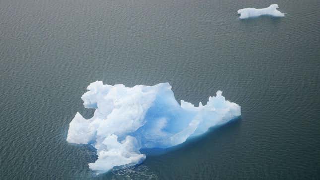 Norwegian Cruise Ship Hits Iceberg Off U S Coast Near Alaska