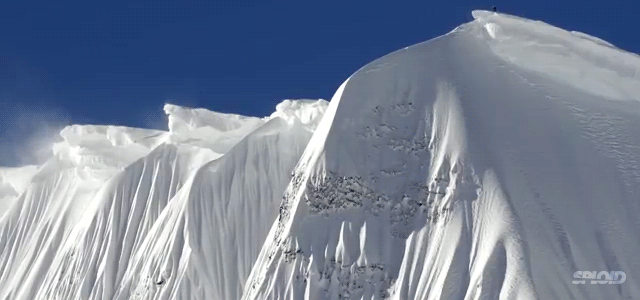 Holy cow, I can&#39;t believe this dude snowboarded down this snow wall