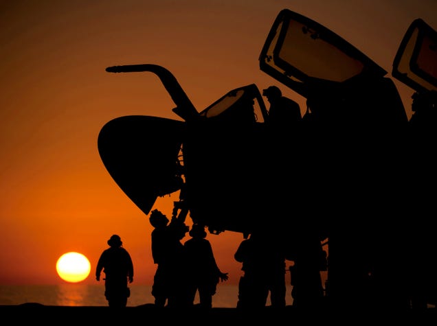 Confessions Of A US Navy EA-18G Growler Electronic Warfare Officer