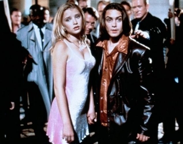 Fashion Scavenger Hunt: Help Find This Pink Velvet Dress