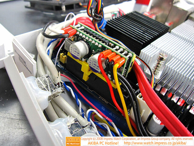 Oh Yes, A Dreamcast PC With Blu-ray