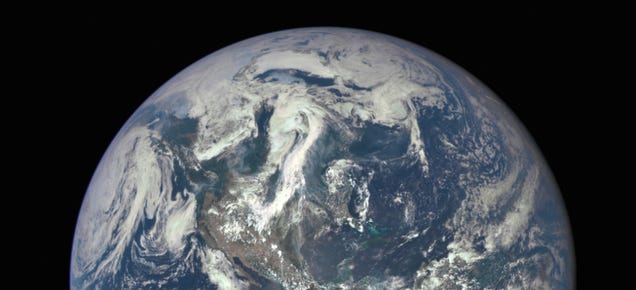 La NASA toma una nueva foto de toda la Tierra después de 43 años