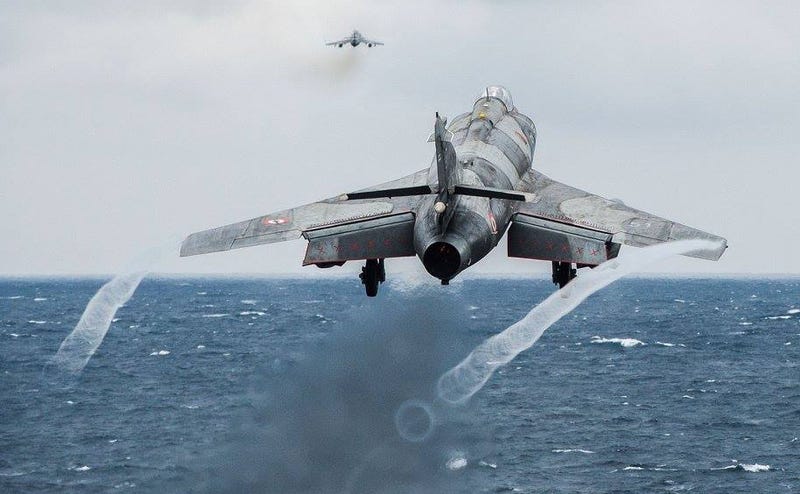 Super Étendard Attack Jets Make Their Last Carrier Catapult Launches Ever 