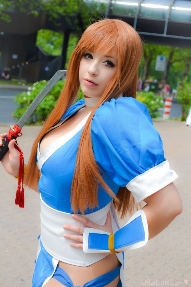 Soulcalibur Takes on Zelda & Fifth Element In This Week's Cosplay Showdown