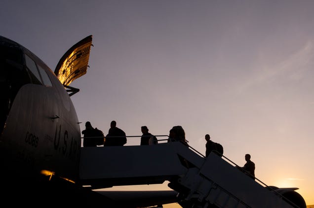 50 Totally Stunning Combat Aircraft Photos Taken Around Alaska