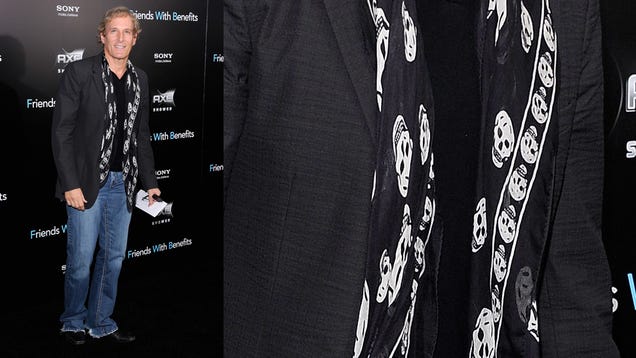 A Sea Of Sweaty Bandage Dresses At Friends With Benefits Premiere