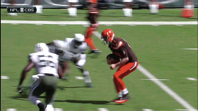 Josh McCown Headed To Locker Room After Brownsiest Of Cleveland Browns Plays