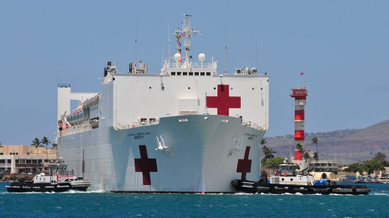 how-the-us-navy-uses-the-largest-hospital-ships-in-the-world-to-help