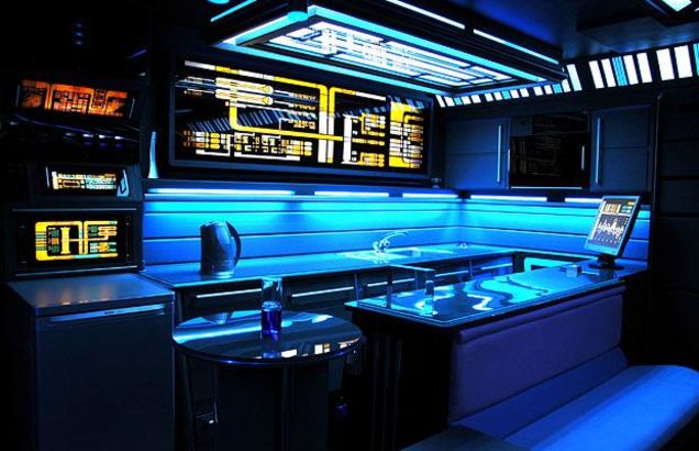 Amazing $150K Star Trek apartment ruined by divorce