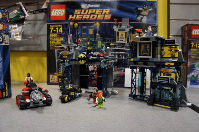 LEGO Lord of The Rings, Avengers, and Deadpool debut at Toy Fair!