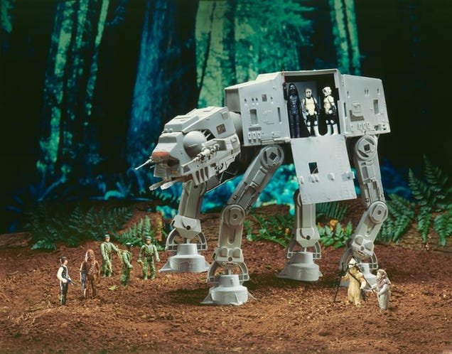 Star Wars Action Figures Inducted Into the Hall of Fame. Let's Celebrate With Awesome Pictures.