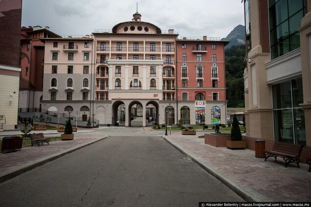 Just Six Months After the Olympics, Sochi Looks Like a Ghost Town