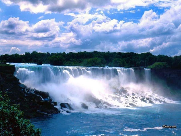 The Year The Army Stopped Niagara Falls