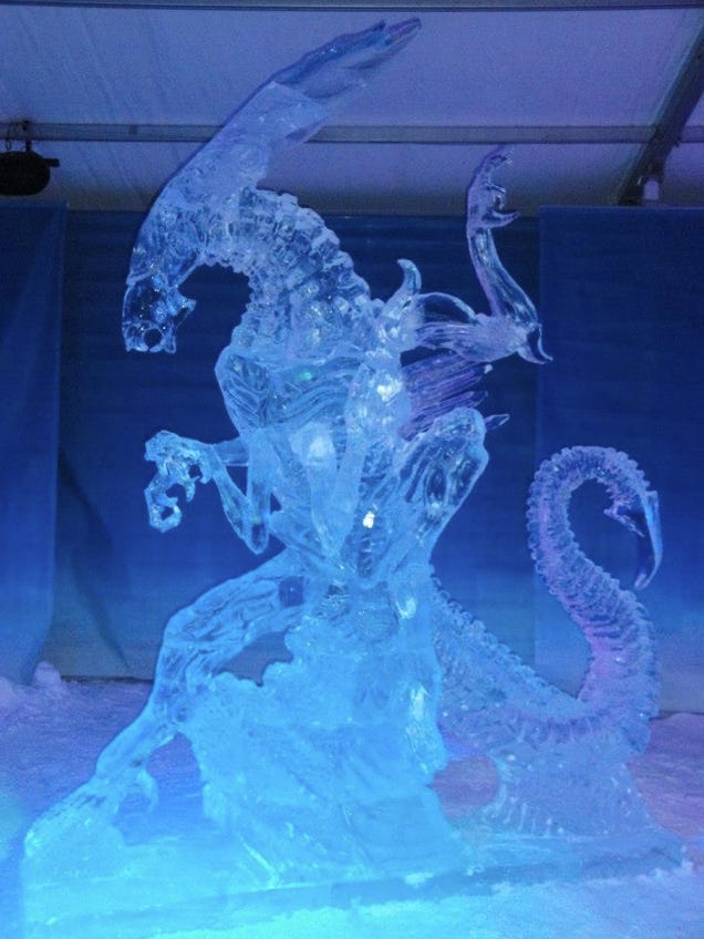 Aliens: This Time It's an Amazing Ice Sculpture