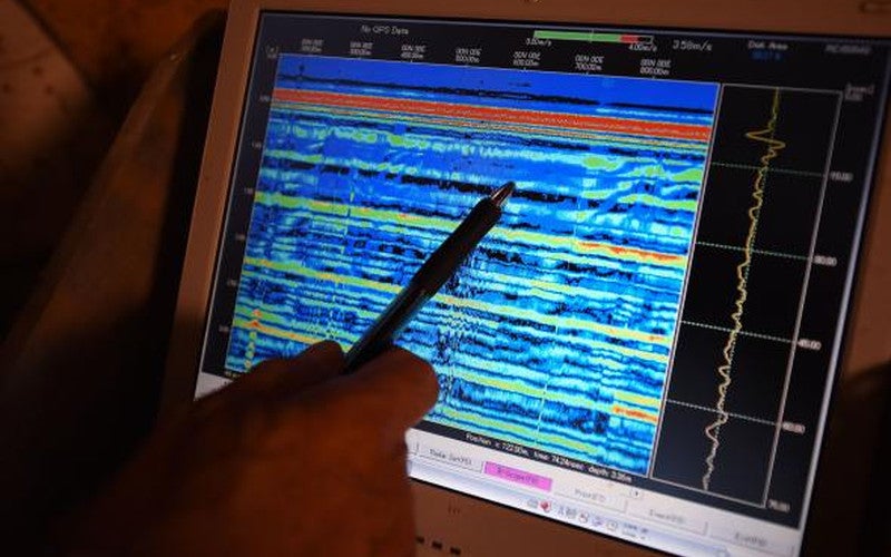 Scans of Secret Chamber in King Tut’s Tomb Reveal Unidentified Objects