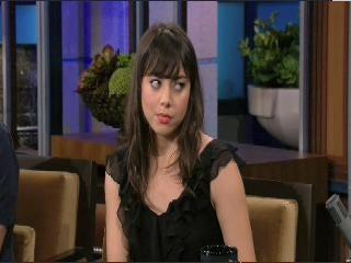 Aubrey Plaza Revisits Her Days as a 30 Rock Page