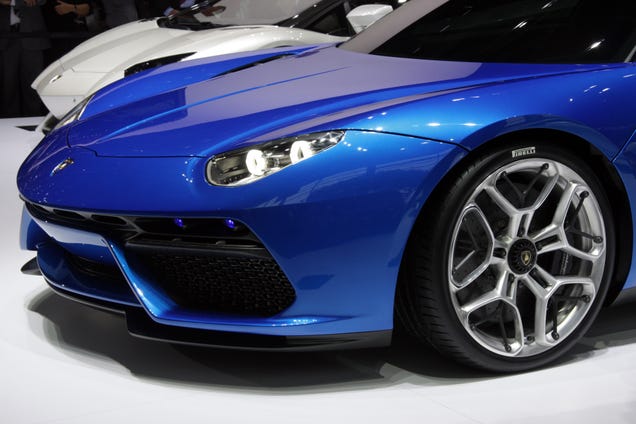 The 910 HP Lamborghini Asterion Is The Most Desirable Compromise Ever