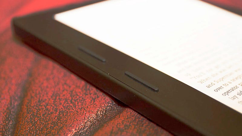 The Amazon Oasis is the Best E-Reader Ever Made