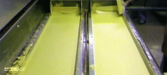 Watching how they make crayons is brain-ticklingly satisfying