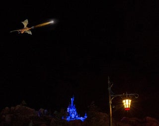Disney World builds a giant, fire-breathing dragon that can FLY