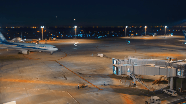 One of the World's Busiest Airports Looks Like a Toy Set In This Tilt-Shift Video