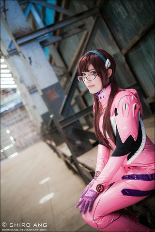 Dudes, Pokémon and a Ginger Superstar Headline This Week's Cosplay Roundup