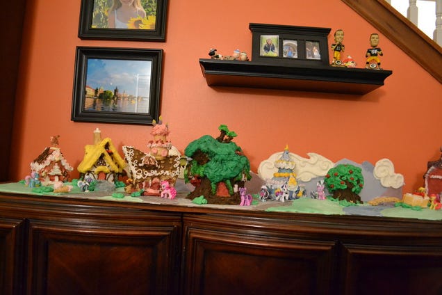 Ponyville Recreated into Some Kind of Nightmare Diabetic Coma Town