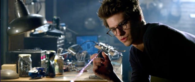 Detailed breakdown of Spider-Man's new trailer shows off the Lizard!