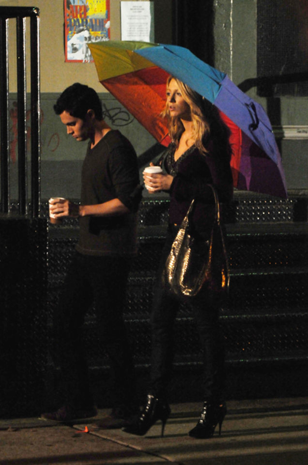 Don't Rain On Serena & Dan's (Art) Parade