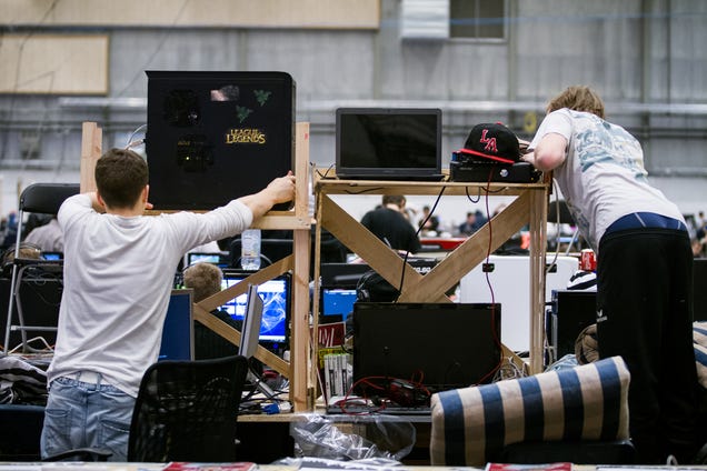 The Sights, Lights (and Imagined Smells) of the World's Biggest LAN Party