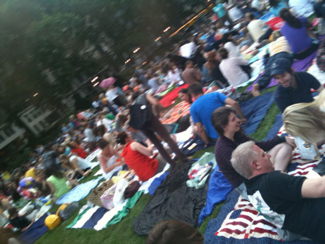 Glenn Beck Catches a Movie in the Park