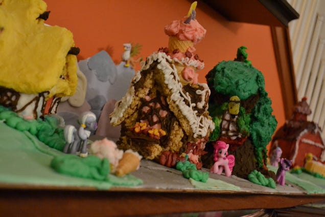 Ponyville Recreated into Some Kind of Nightmare Diabetic Coma Town
